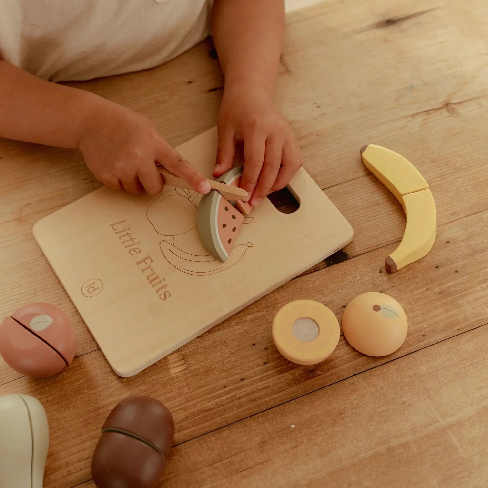 Wooden Cutting Fruit