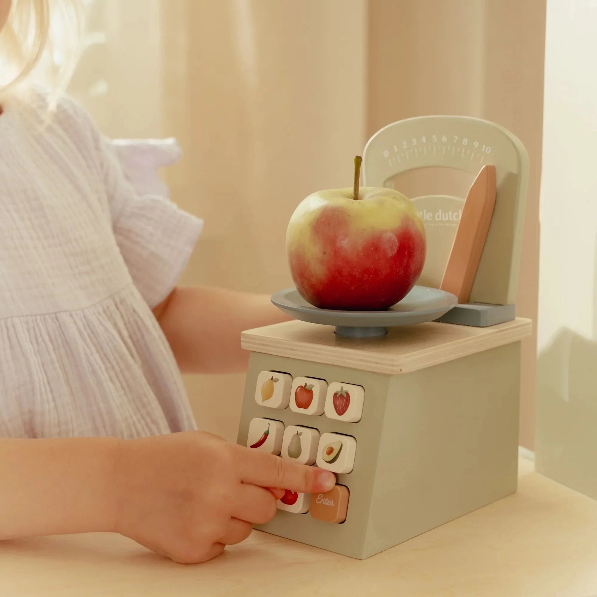 Wooden Play Scale