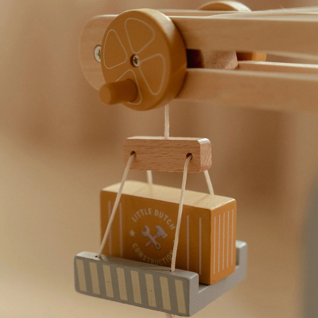 Wooden Crane Set